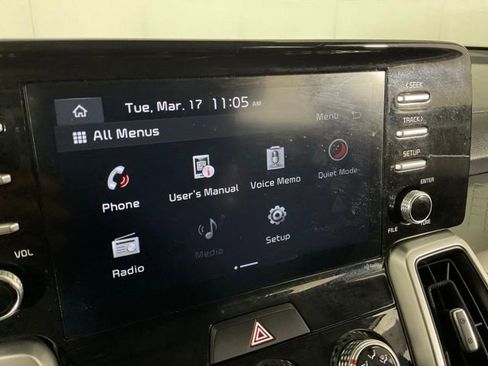 Used 2021 Kia Sorento LX image 13