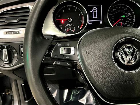 Used 2016 Volkswagen Golf SE FWD image 11