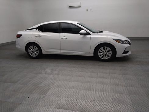 Used 2022 Nissan Sentra S FWD image 11
