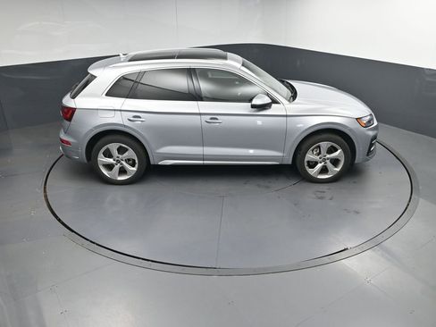 Used 2021 Audi Q5 Prestige AWD/4WD image 38