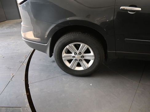Used 2014 Chevrolet Traverse LT AWD/4WD image 21