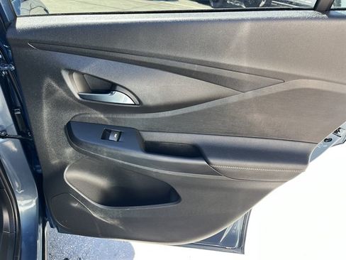 Used 2024 Buick Envista Avenir FWD image 32