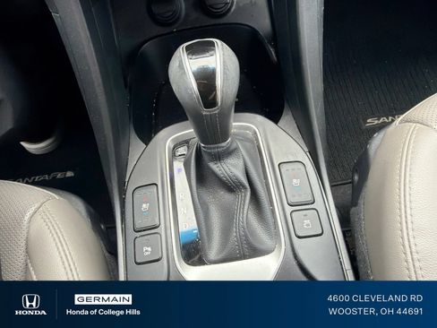 Used 2017 Hyundai Santa Fe Sport FWD image 24