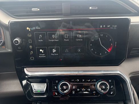 Used 2024 GMC Sierra 1500 Denali w/ Technology Package image 15