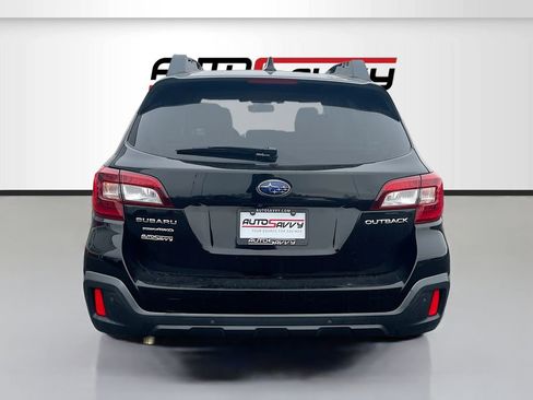 Used 2019 Subaru Outback 2.5i Limited image 6