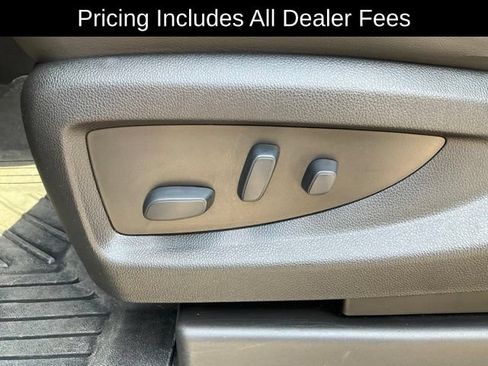 Used 2019 GMC Yukon Denali w/ Denali Ultimate Package AWD/4WD image 6