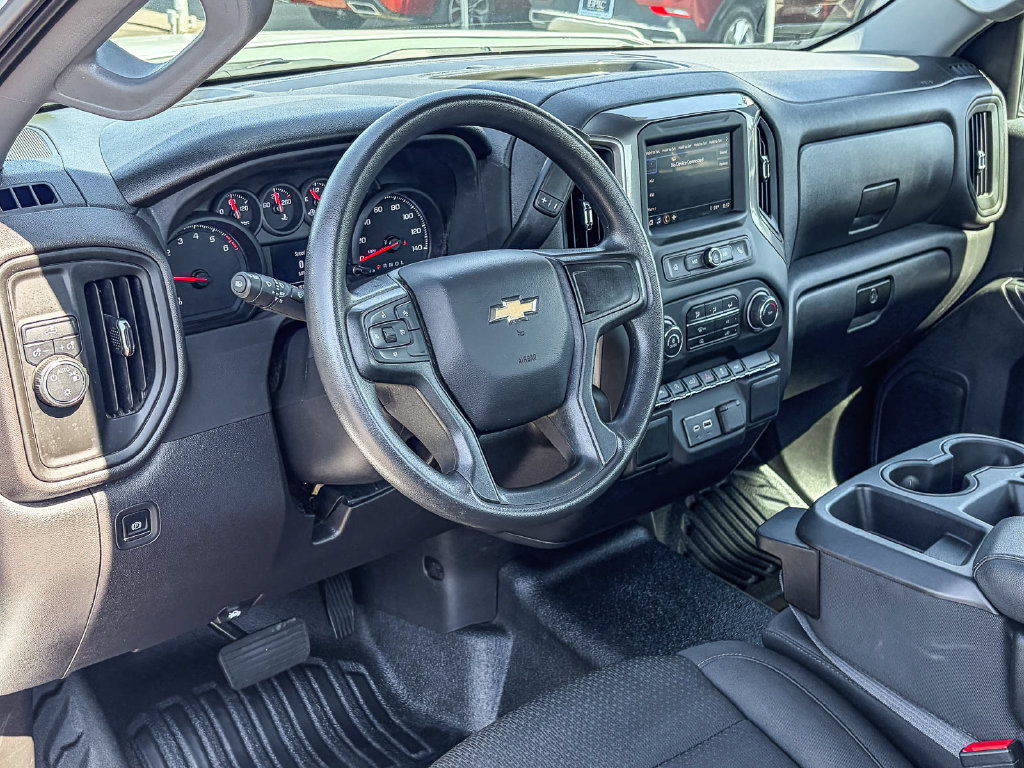 Used 2025 Chevrolet Silverado 1500 W/T RWD image 14