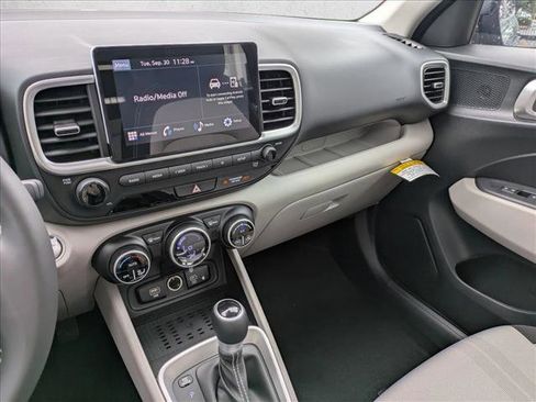 New 2026 Hyundai Venue SEL image 12