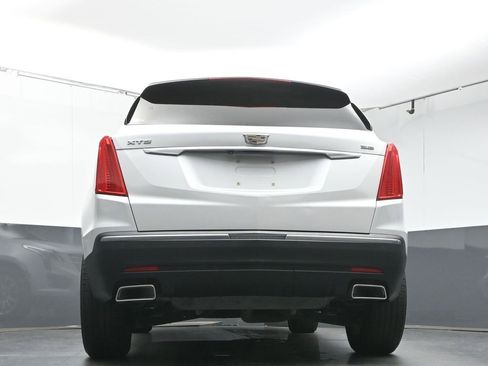 Used 2018 Cadillac XT5 FWD w/ LPO, Wheel Lock Package image 35