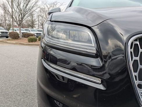 Certified 2022 Lincoln Nautilus Reserve w/ Equipment Group 201A image 10