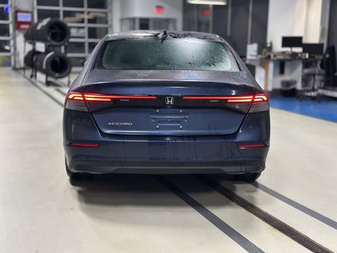Used 2024 Honda Accord EX image 6