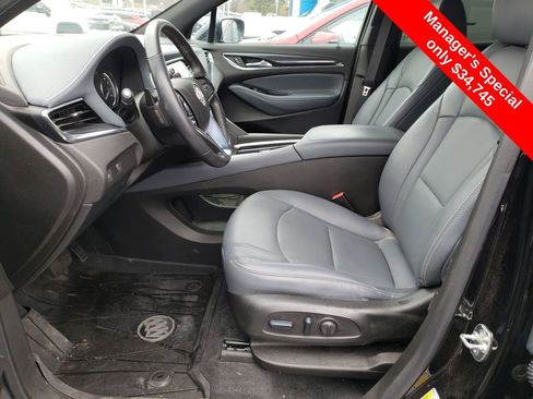 Used 2024 Buick Enclave Essence w/ Sport Touring Edition AWD/4WD image 10