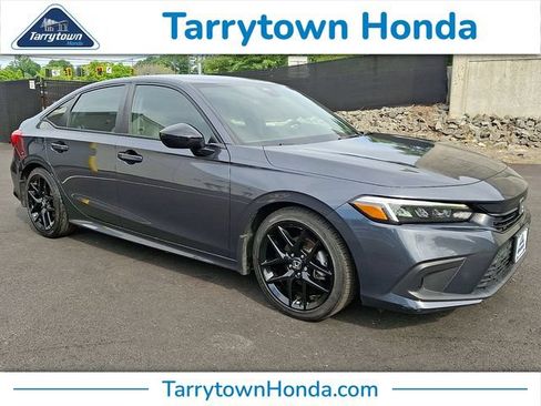 Used 2024 Honda Civic Sport image 1