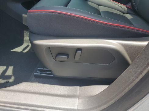 Certified 2023 Buick Envision Essence w/ Technology Package I AWD/4WD image 23
