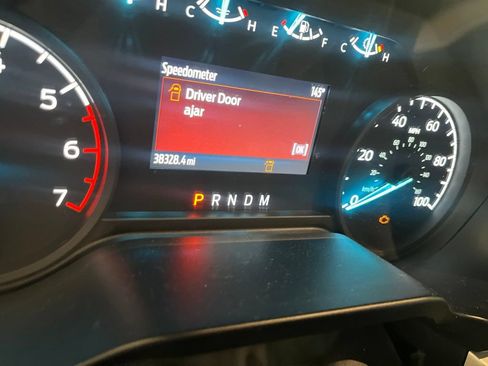 Used 2023 Ford F250 XL w/ XL Driver Assist Package AWD/4WD image 3