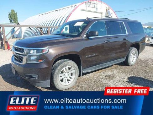 Used 2018 Chevrolet Suburban LT w/ Luxury Package image 3