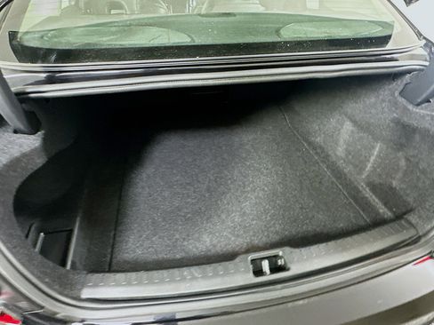 Used 2024 Volvo S60 B5 Plus image 28