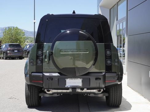 New 2026 Land Rover Defender 110 X-Dynamic SE AWD/4WD image 6