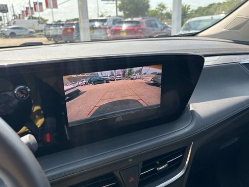 Used 2025 Buick Encore GX Preferred FWD image 22