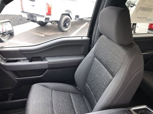 New 2026 Ford F150 XLT w/ Equipment Group 302A MID image 24