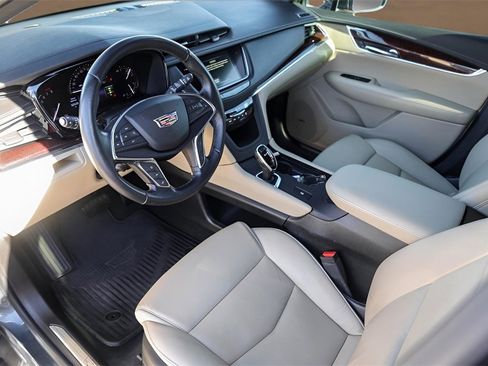 Used 2019 Cadillac XT5 Luxury image 10