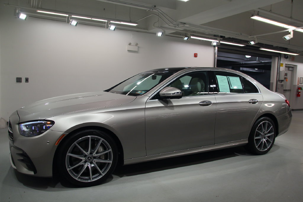 Certified 2023 Mercedes-Benz E 350 4MATIC Sedan image 4