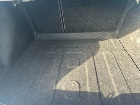 Used 2014 Chevrolet Cruze LT image 20