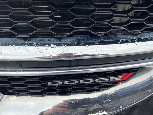 Used 2019 Dodge Grand Caravan SE w/ UConnect Hands-Free Group image 29