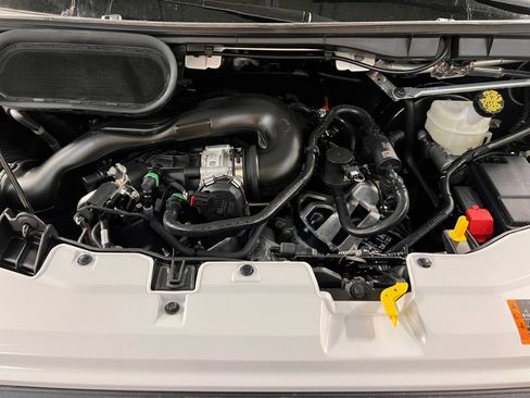 New 2026 Ford Transit 250 148 Medium Roof w/ Load Area Protection Package image 33