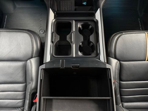 Used 2024 Ford F250 Platinum w/ Tremor Off-Road Package image 34