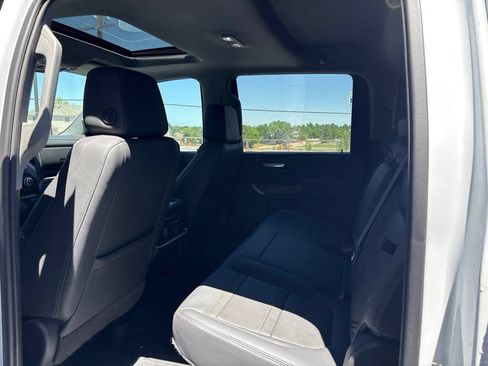 Used 2021 GMC Sierra 3500 Denali w/ Denali Ultimate Package AWD/4WD image 8
