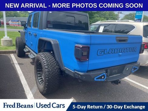 Used 2021 Jeep Gladiator Sport AWD/4WD image 4