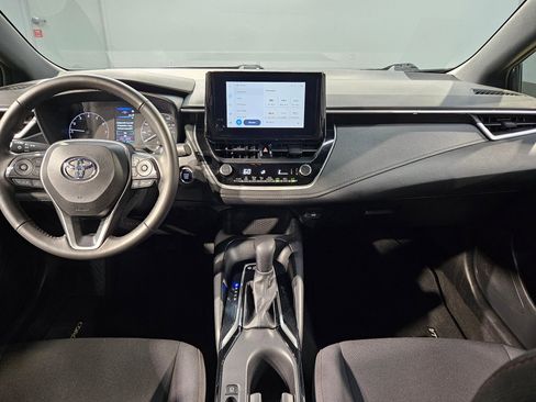 Used 2024 Toyota Corolla SE image 10