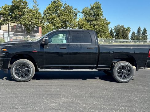 New 2026 RAM 2500 Tradesman AWD/4WD image 6