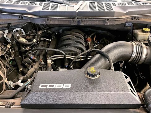 Used 2021 Ford F150 Lariat w/ Trailer Tow Package AWD/4WD image 9