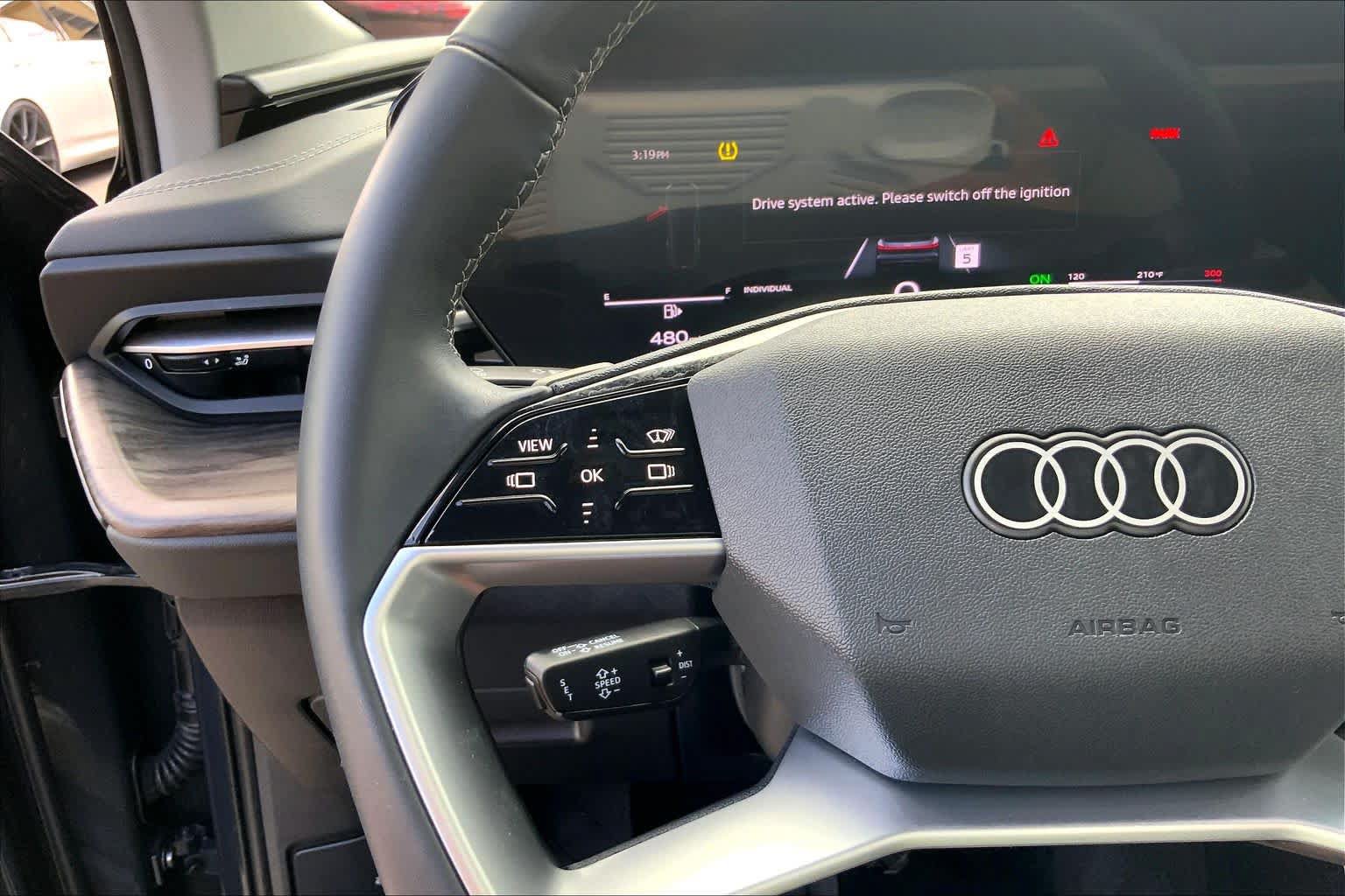 Certified 2025 Audi Q5 Premium Plus w/ Premium Plus AWD/4WD image 24