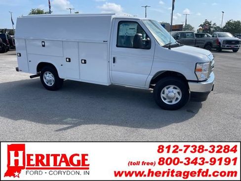 New 2027 Ford E-350 and Econoline 350 Super Duty w/ Power Equipment Group RWD image 1