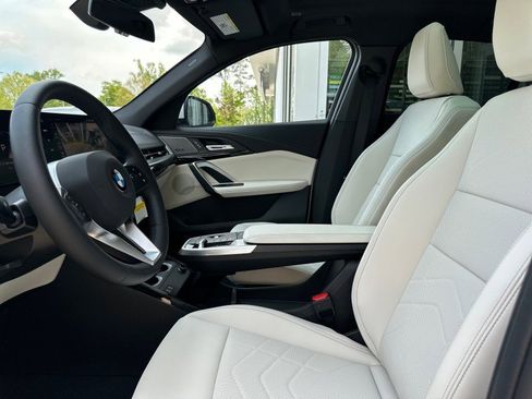 New 2026 BMW X2 xDrive28i w/ Technology Package image 18