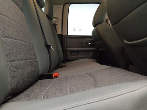 Used 2017 RAM 1500 Big Horn RWD image 19