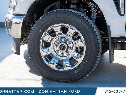 New 2026 Ford F350 Lariat w/ Lariat Premium Package AWD/4WD image 39