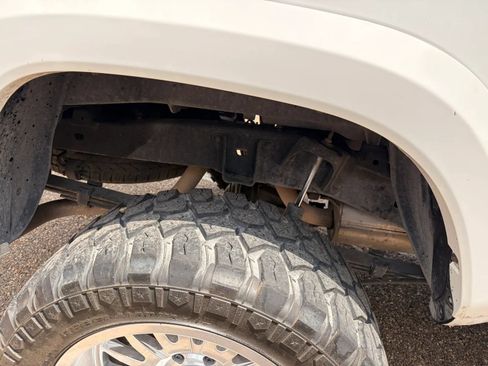 Used 2019 Toyota Tacoma SR5 RWD image 21