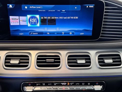 Used 2024 Mercedes-Benz GLE 450e 4MATIC image 15