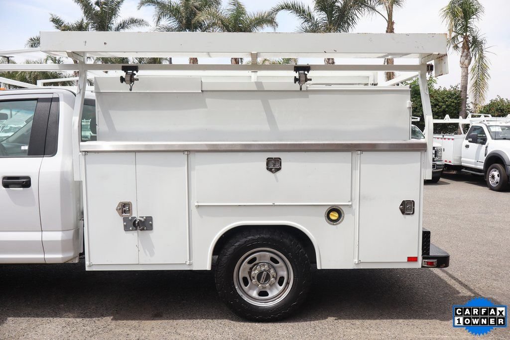 Used 2017 Ford F350 XL w/ Power Equipment Group RWD image 6