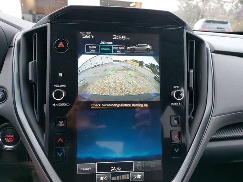 Used 2026 Subaru Crosstrek 2.0i Premium image 19