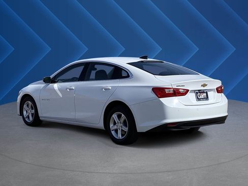 Used 2025 Chevrolet Malibu LS FWD image 5