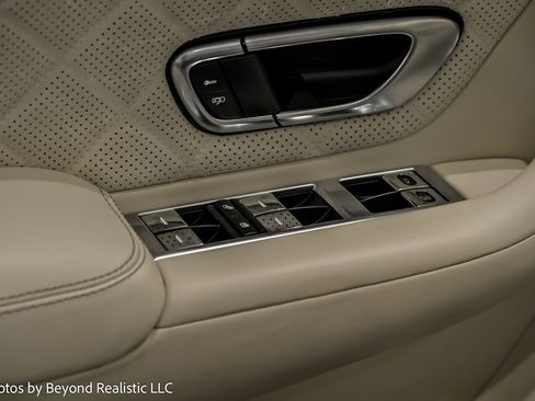 Used 2017 Bentley Continental GT V8 S image 16