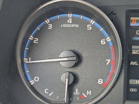 Used 2017 Toyota RAV4 XLE w/ Plus Extra Value Package image 13