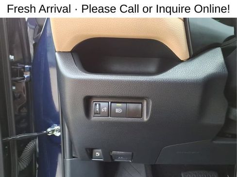 Used 2021 Toyota RAV4 XLE AWD/4WD image 14