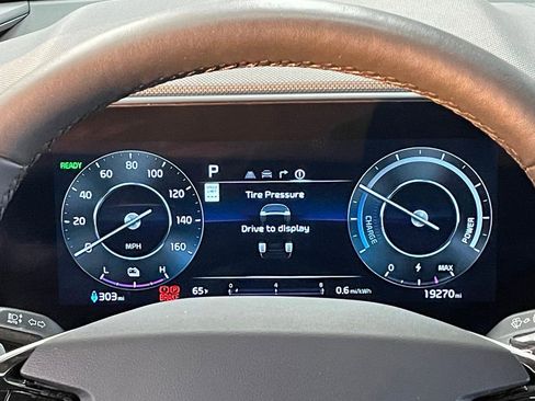 Used 2024 Kia Niro Wave w/ Wave Preserve Package image 29