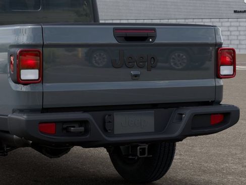 New 2026 Jeep Gladiator Sport AWD/4WD image 13
